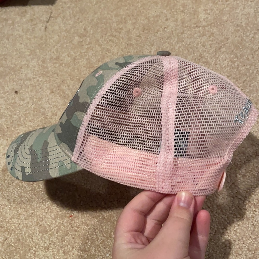 Hat - Picture 2 of 3